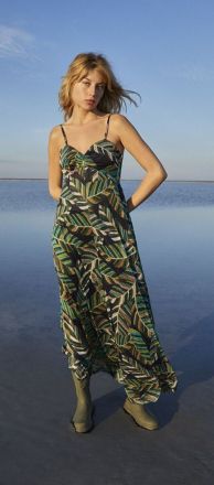 Long women's dress with floral print - summer comfort MOLLY BRACKEN (SKU) RR122BE