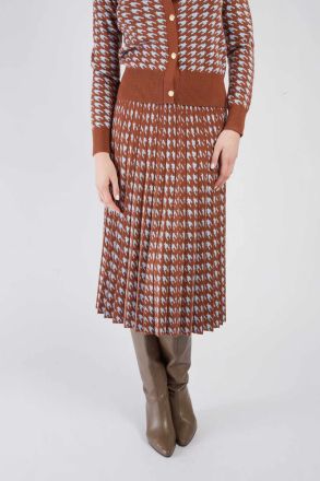 Long pleated skirt JADE - style and comfort DERHY (SKU) A550003