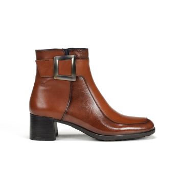 Brown elegant heeled boots - style and comfort!DORKING (SKU)9199