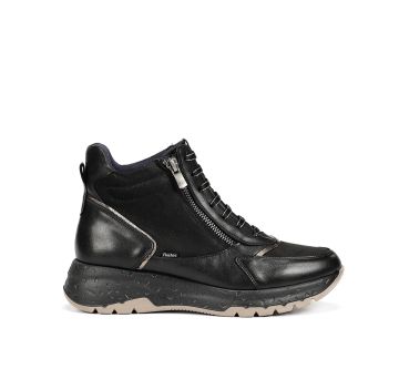 Black women's sports shoes - comfort and style! FLUCHOS (SKU)2311