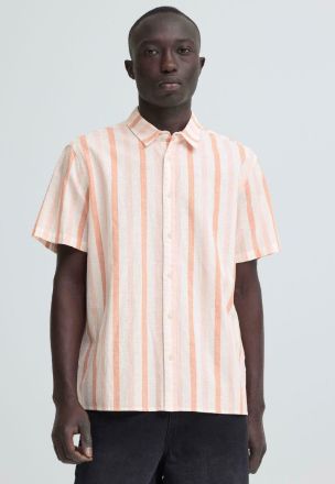 Свежа мъжка риза с къс ръкав - модерен стил BLEND (SKU) 20720629