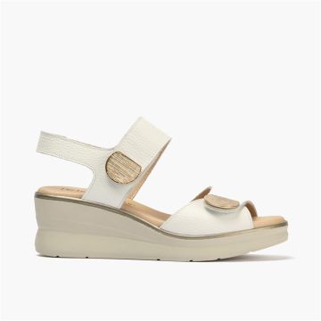 Бели сандали на платформа - елегантност и комфорт!PITILLOS (SKU)11064