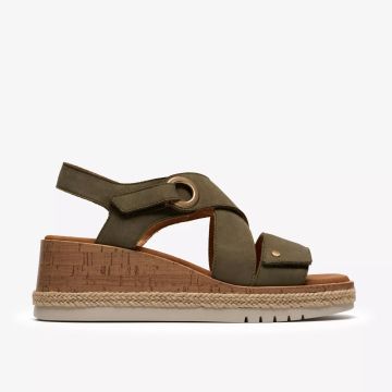 Green platform sandals - style and comfort! CLARKS (SKU) 26185955