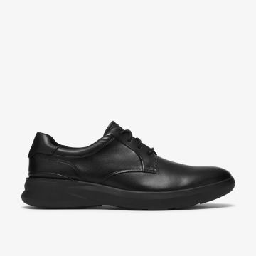 Мъжки черни обувки със система CODE за ежедневен комфорт и стил.CLARKS (SKU)26328622
