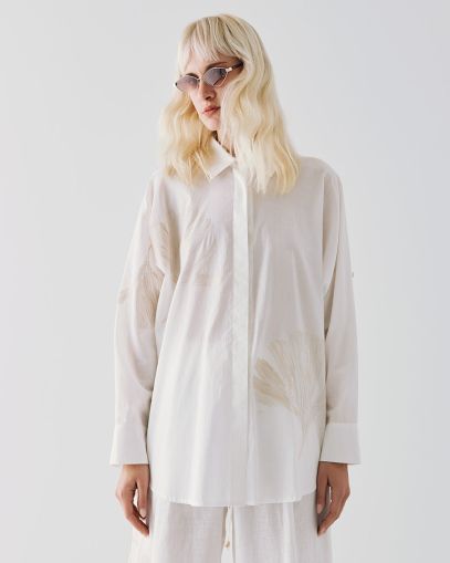Long women's shirt with embroidery - elegance and style ACCESS FASHION (SKU) 7053