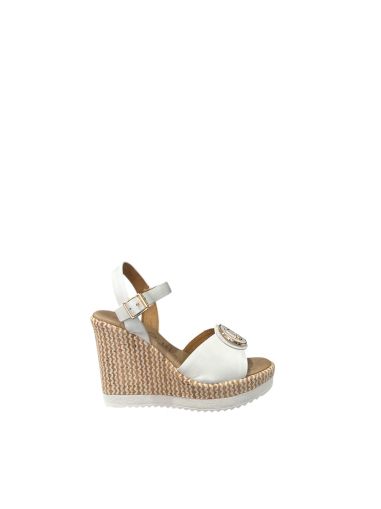 White platform sandal - elegant comfort for summer REPO (SKU)52294