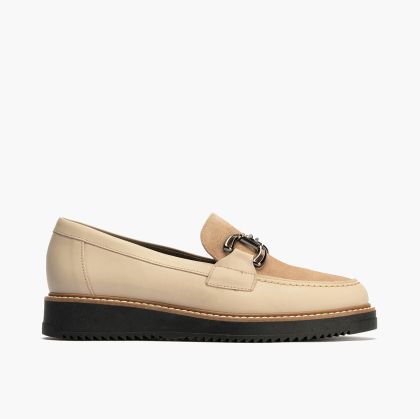 Light beige women's loafers - elegant and comfortable!PITILLOS (SKU)10763.