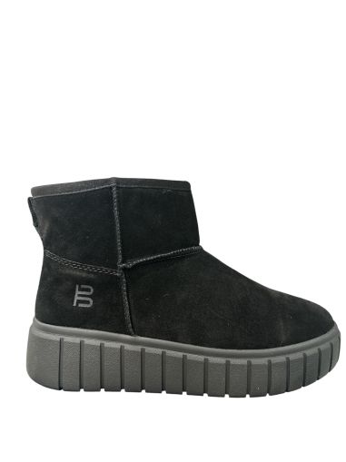 Women's black boots with warm lining - comfort and style!TT.BAGATT (SKU)AMC55