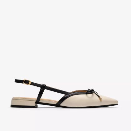 Cream low-heeled sandals - elegance and comfort! CLARKS (SKU)26186115