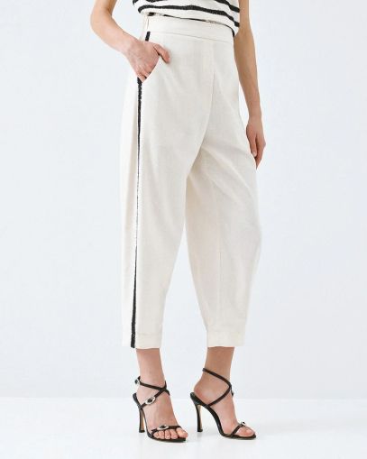 Women's trousers with contrasting trim ACCESS FASHION (SKU) 5057