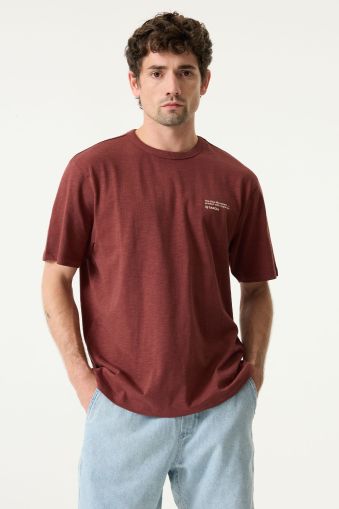 Мъжка тениска Dark red - летен комфорт и стил GARCIA (SKU) Q261006