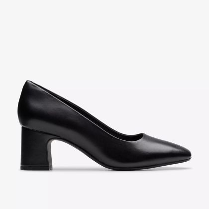 Дамска класическа обувка в черен цвят на ток!!!CLARKS (SKU)26183032