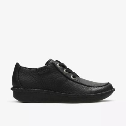 Дамски обувки CLARKS – класически черен дизайн, елегантност и комфорт.CLARKS (SKU)20306639