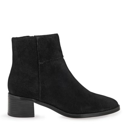 Дамски велурени боти на среден ток – елегантни, изчистен дизайн.CLARKS (SKU)26300000