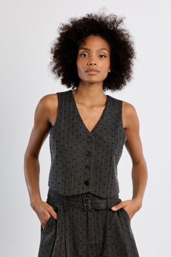 Women's striped vest with hearts – a stylish and unique everyday accent MOLLY BRACKEN (SKU) TLS136EN