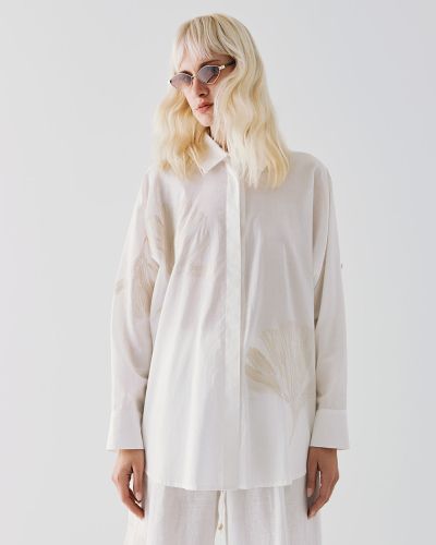 Long women's shirt with embroidery - elegance and style ACCESS FASHION (SKU) 7053