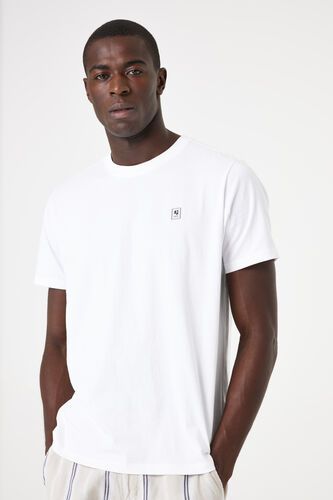 White men's t-shirt with print on the back - style and comfort! GARCIA (SKU)E51201