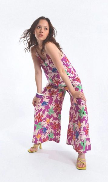 Summer women's jumpsuit with thin straps and V-neck MOLLY BRACKEN (SKU) TL216BE