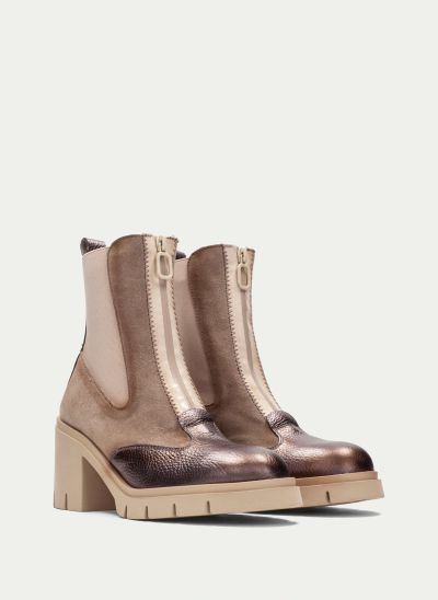 Cream heeled boots - Elegant everyday look HISPANITAS (SKU)254280.