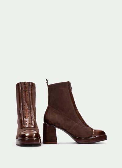 Brown elegant high-heeled boots - style and comfort!HISPANITAS (SKU)254230