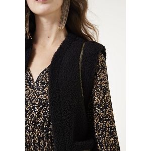 Дамски черен елек - комфортен и стилен GARCIA (SKU) W40091