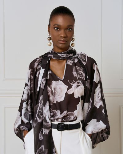 Elegant women's shirt with V-neck and tie ACCESS FASHION (SKU) 2167