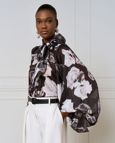 Elegant women's shirt with V-neck and tie ACCESS FASHION (SKU) 2167