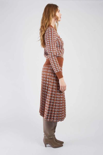 Long pleated skirt JADE - style and comfort DERHY (SKU) A550003
