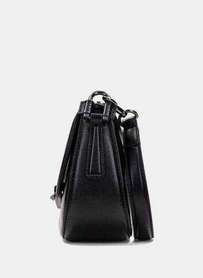 Black crescent bag with pepito - style and elegance!HISPANITAS (SKU)254150