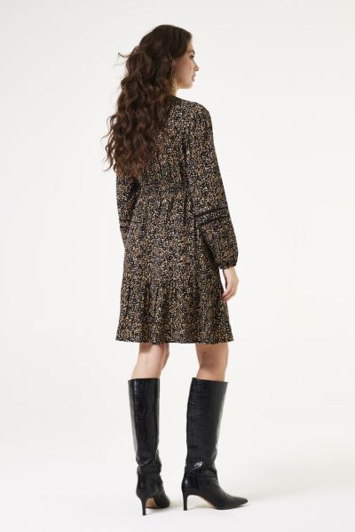 Women's short dress with ruffles and V-neck GARCIA (SKU) W40080