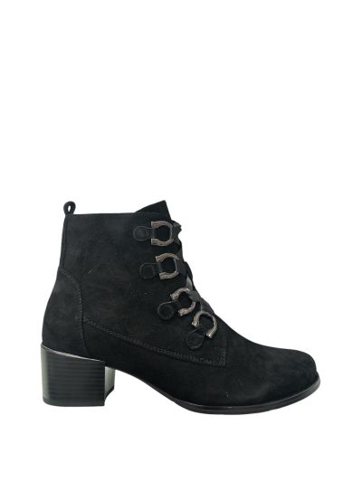 Elegant suede lace-up boots - comfort and style!REGARDE LE CIEL (SKU)JOLENE30