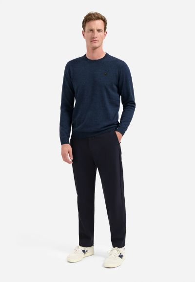 Navy blue sweater: style, finesse and softness NO EXCESS (SKU) N2180