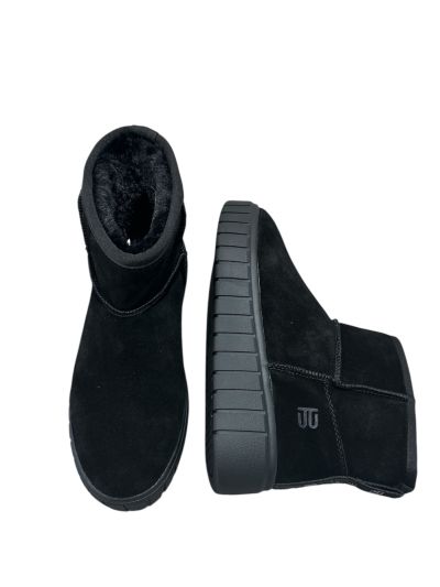 Women's black boots with warm lining - comfort and style!TT.BAGATT (SKU)AMC55