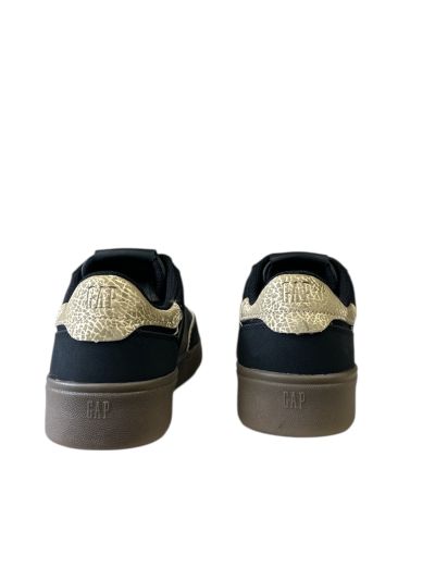 Black women's sneakers with logo - style and comfort! GAP (SKU)80003