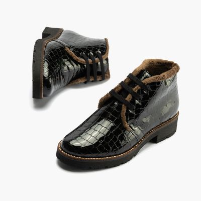 Black casual women's boot with croc elements PITILLOS (SKU)10773.