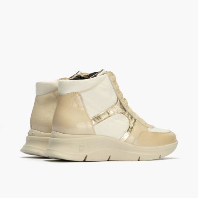 Creamy beige patent leather sports boots PITILLOS (SKU)10916