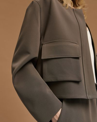 Късо Дамско Яке с Джобове - Модерно и Удобно ACCESS FASHION (SKU) 1020