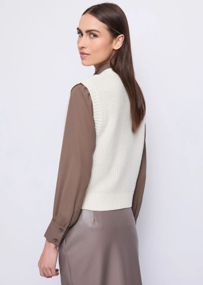 Елегантен бял пуловер без ръкави с камъни - must have GAUDI (SKU) 521FD53017