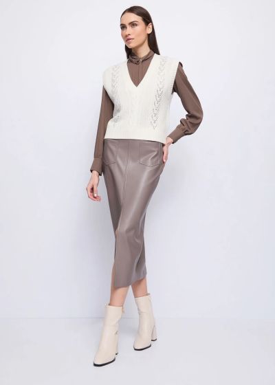 Елегантен бял пуловер без ръкави с камъни - must have GAUDI (SKU) 521FD53017