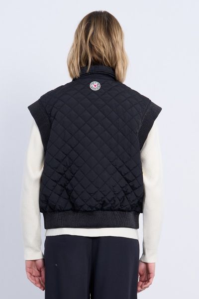 Ватирано дамско яке без ръкави - стил и топлина MOLLY BRACKEN (SKU) HAL44DH