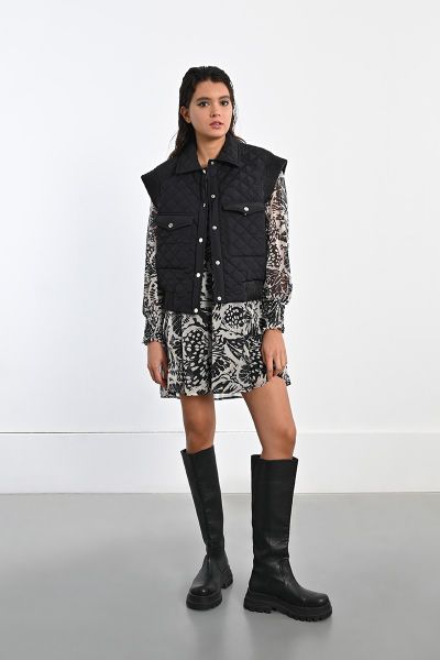 Ватирано дамско яке без ръкави - стил и топлина MOLLY BRACKEN (SKU) HAL44DH