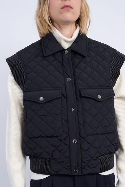 Ватирано дамско яке без ръкави - стил и топлина MOLLY BRACKEN (SKU) HAL44DH