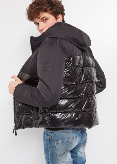 Мъжко Черно Яке с Качулка - Топло и Стилно GAUDI (SKU) 221GU35032