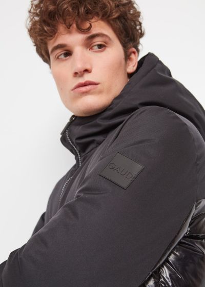 Мъжко Черно Яке с Качулка - Топло и Стилно GAUDI (SKU) 221GU35032