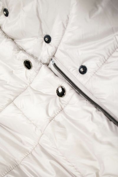 Топло зимно яке за жени - Ежедневно удобство GARCIA (SKU) GJ200901