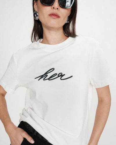 Елегантна тениска слонова кост с бродиран надпис  GRACE & MILA (SKU) 17089