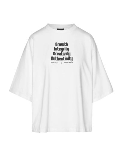 Oversized T-shirt with inscription - style and comfort ACCESS FASHION (SKU) 2031