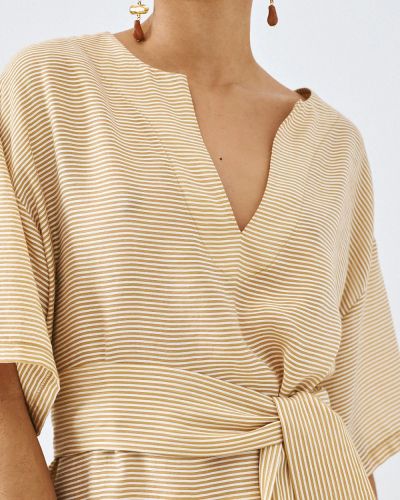 Блуза "Лятна свежест" - къс ръкав, V-образно деколте ACCESS FASHION (SKU) 2016