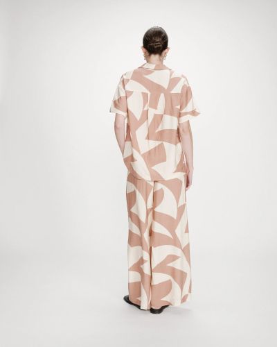 Мока риза Veil с къс ръкав - Елегантна и удобна GRACE & MILA (SKU) 17099