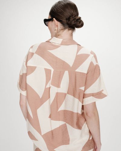 Мока риза Veil с къс ръкав - Елегантна и удобна GRACE & MILA (SKU) 17099